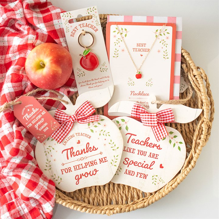 Best Teacher Apple Necklace on Greeting Card